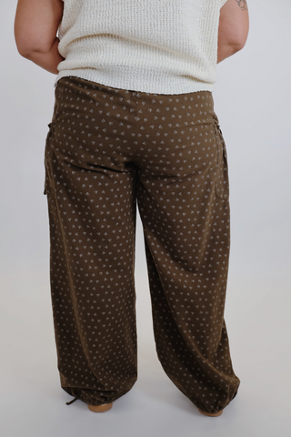 Petal Path Woven Pants