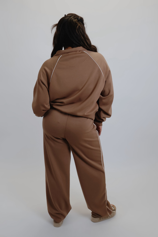 Sunday Stroll Half Zip Set