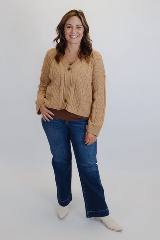 Harvest Cable Knit Cropped Cardigan