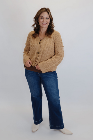 Harvest Cable Knit Cropped Cardigan