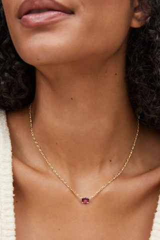 Cailin Gold Pendant Necklace in Purple Crystal