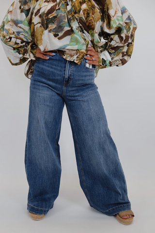 Camila Wide Leg Jeans