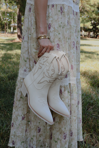 Claire Boots - Off White