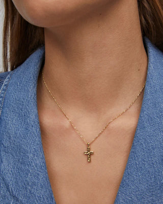 Cross Pendant Necklace in Gold