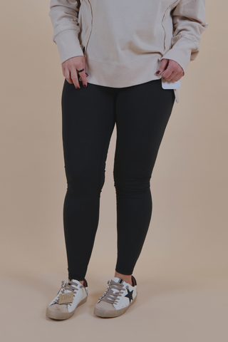 High Rise Essential Leggings