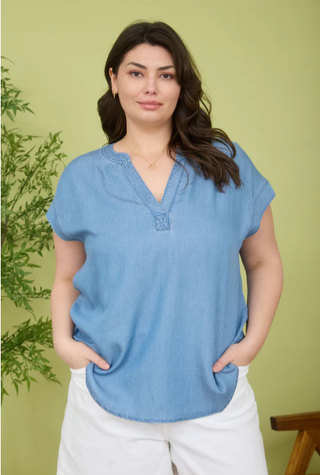 Clearwater Chambray Blouse in Plus