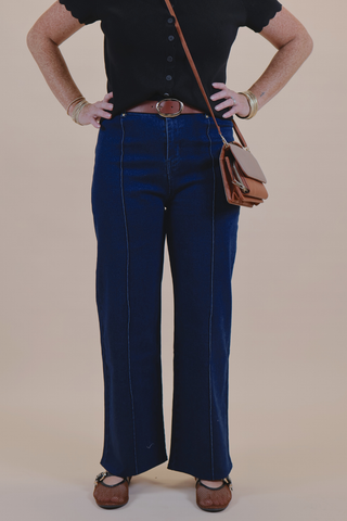 Center Stage Wide-Leg Jeans