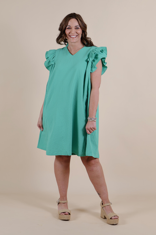Emerald Breeze Seersucker Shift Dress In Plus