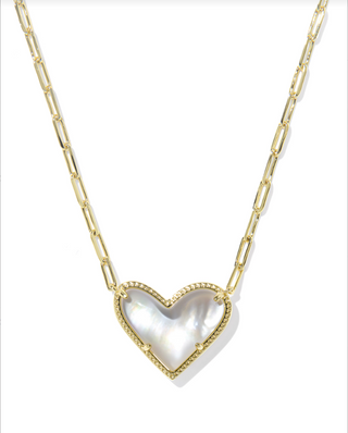 Ari Heart Statement Short Pendant Necklace