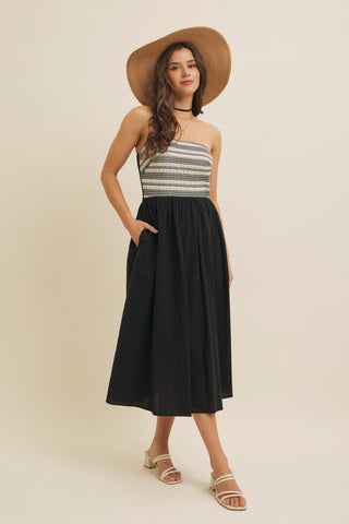 Courtyard Cutie Midi Dress