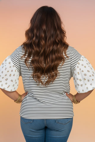 Magnolia Bloom Top in Plus