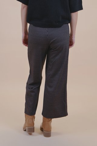 Polished Pull-On Cropped Wide Leg Pants