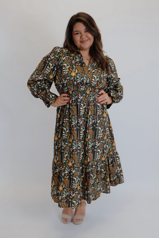 Wildflower Embrace Midi Dress in Plus