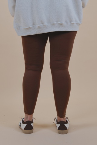 High Rise Essential Leggings