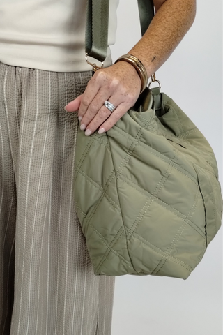 Cloud 9 Tote