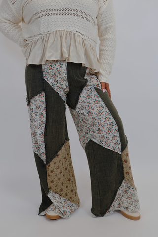 Floral Patch Gauze Pants