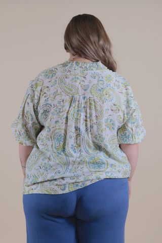 Willow Paisley Blouse in Plus