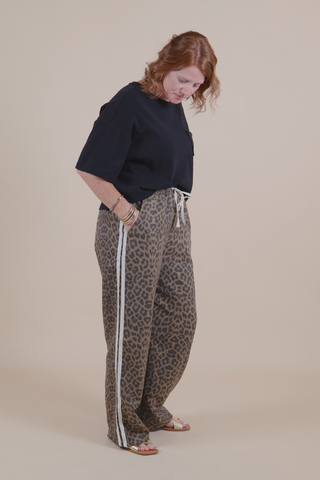 MOCHA LEOPARD PRINT PANTS