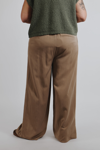 Sandstone Wide-Leg Pants