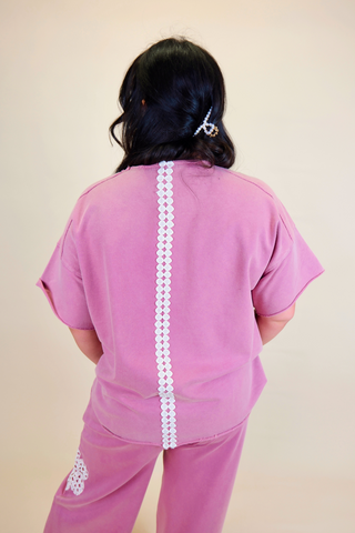 Flower Lace Top in Plus