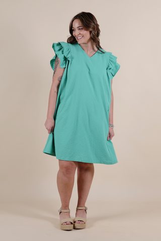 Emerald Breeze Seersucker Shift Dress In Plus