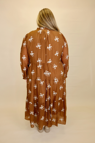 Sweetest Sunsets Midi Dress in Plus