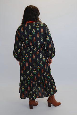 Wildflower Path Contrast Trim Midi Dress