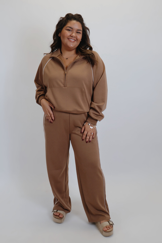 Sunday Stroll Half Zip Set