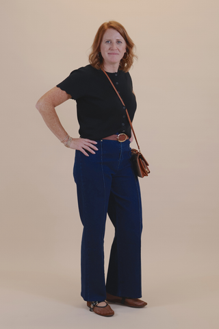 Center Stage Wide-Leg Jeans