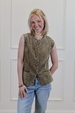 Willow Scallop Corduroy Vest