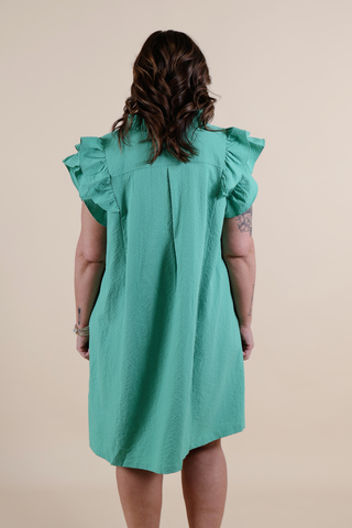Emerald Breeze Seersucker Shift Dress In Plus