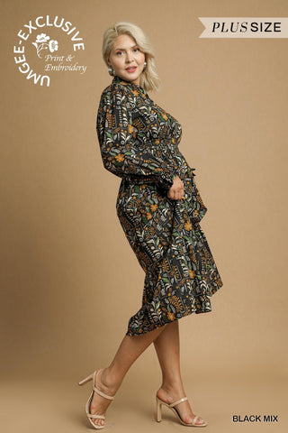 Wildflower Embrace Midi Dress in Plus