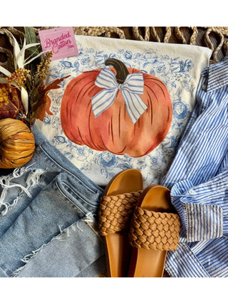 Classic Blue Floral Pumpkin Tee