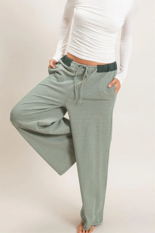 Holiday Hideaway Lounge Pants