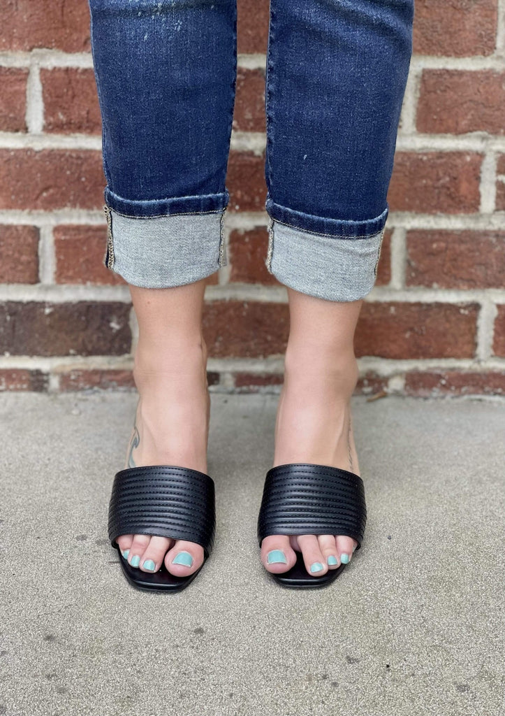 SHOES Date Night Heel